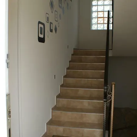 Anamaria Apartman *